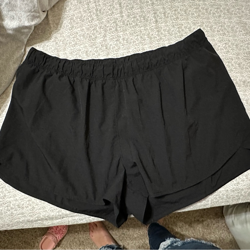 Old Navy Women's Athletic Black Shorts